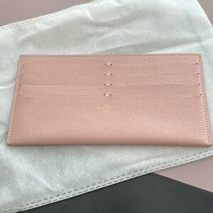 Pink Louis Vuitton card holder